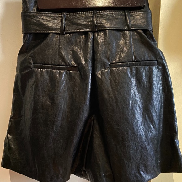 Leather ba&sh shorts - Picture 7 of 9